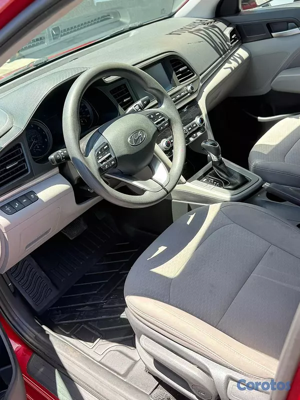 carros - HYUNDAI ELANTRA SEL  4