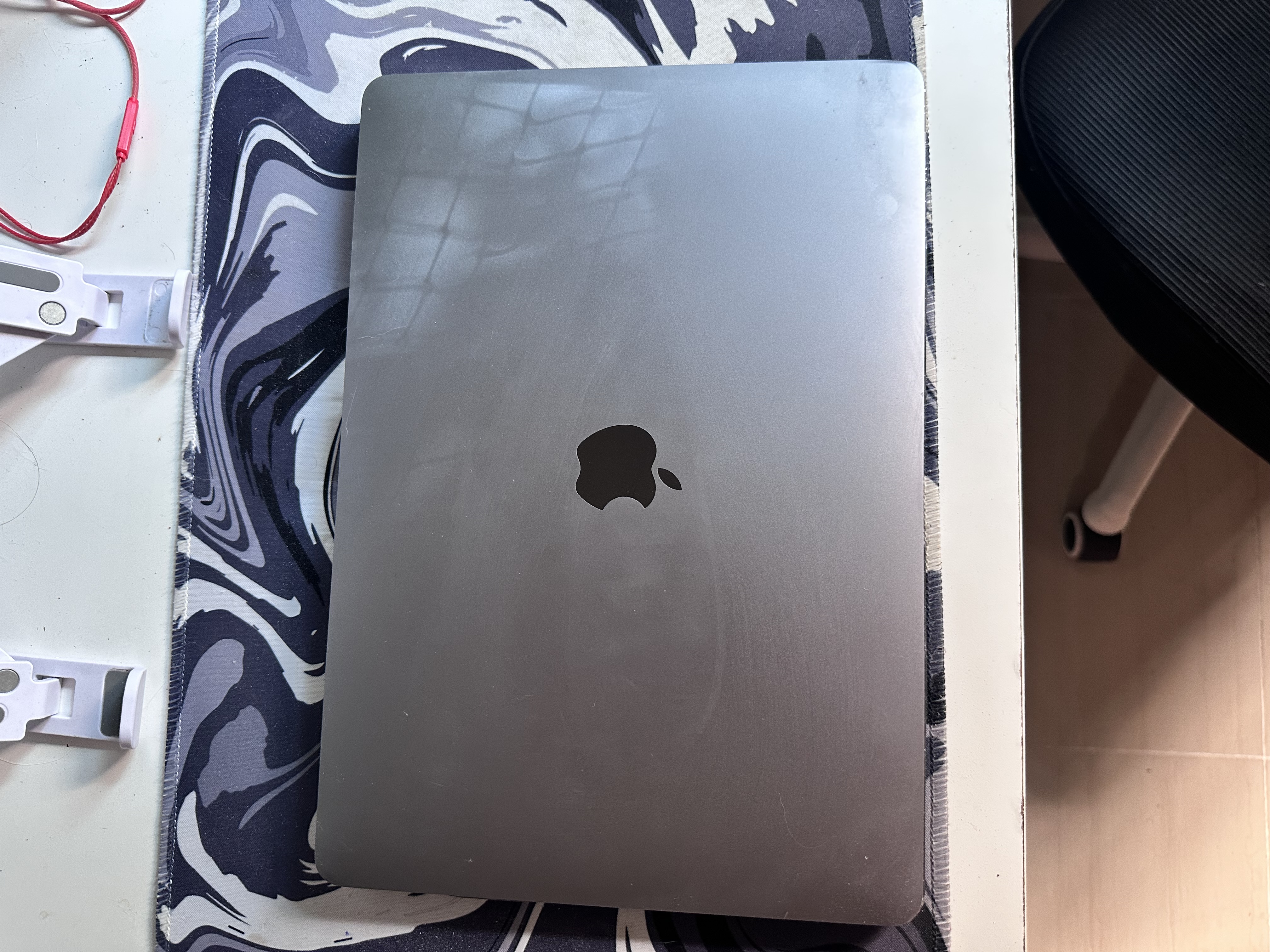 computadoras y laptops - MACBOOK AIR 13” M1 8/256 4