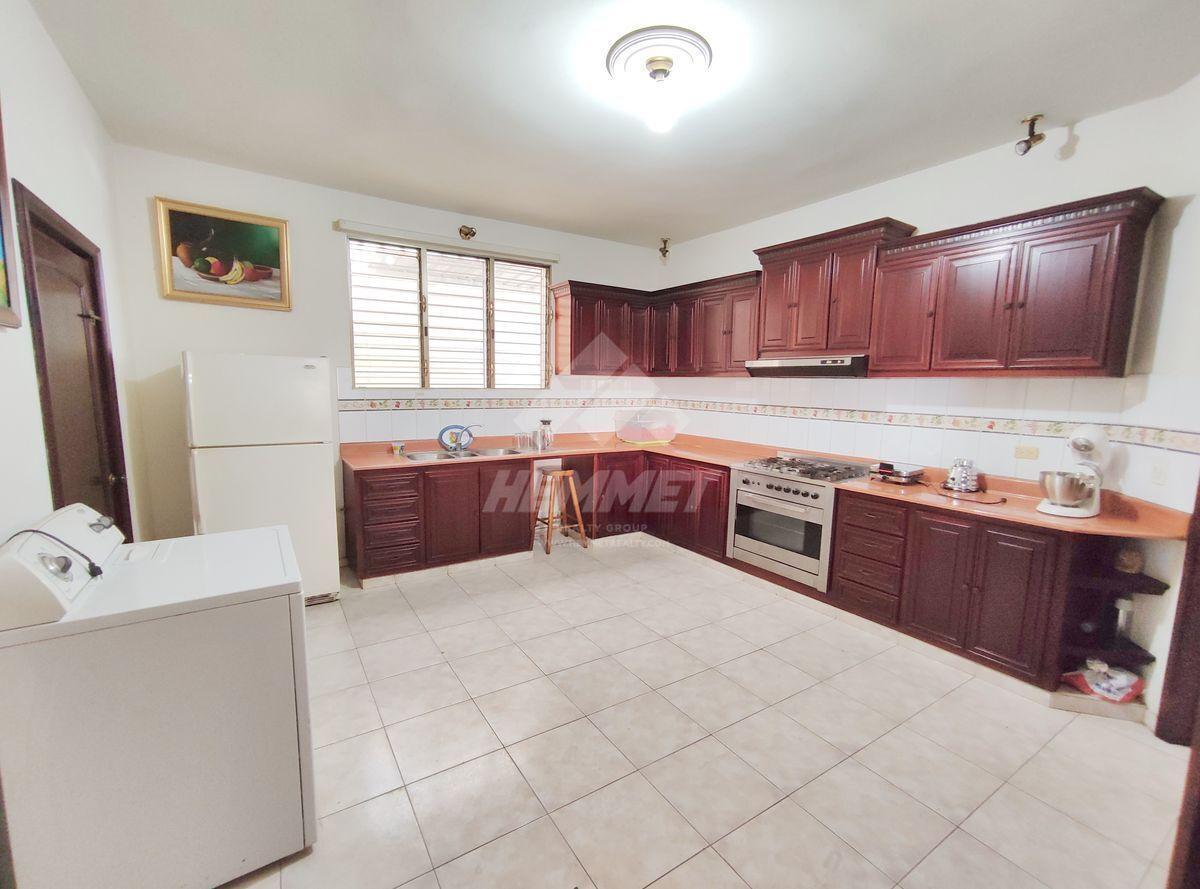 casas - CASA EN RENTA CON PISCINA CERRO HERMOSO SANTIAGO 4