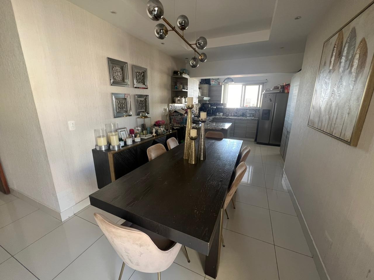 apartamentos - Piantini

SE VENDE VACÍO Apartamento de 2 habitaciones más estudio  USD$355,000 4