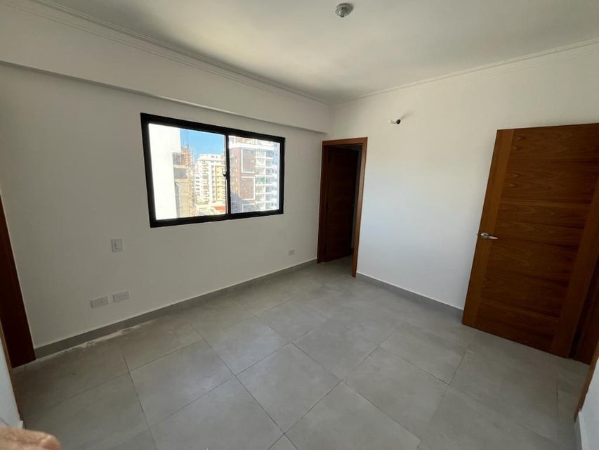 apartamentos - Apartamento a estrenar en alquiler #24-1153 piso 8, amplio, con balcón, ascensor 2