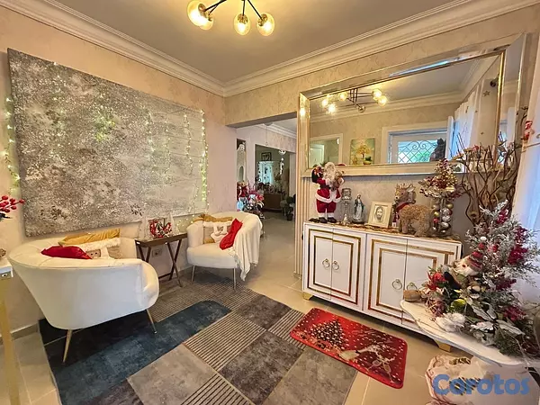 casas - vendo casa los Ríos de dos muebles 5 habitaciones 4 de ellas con baño 3 parqueos 9