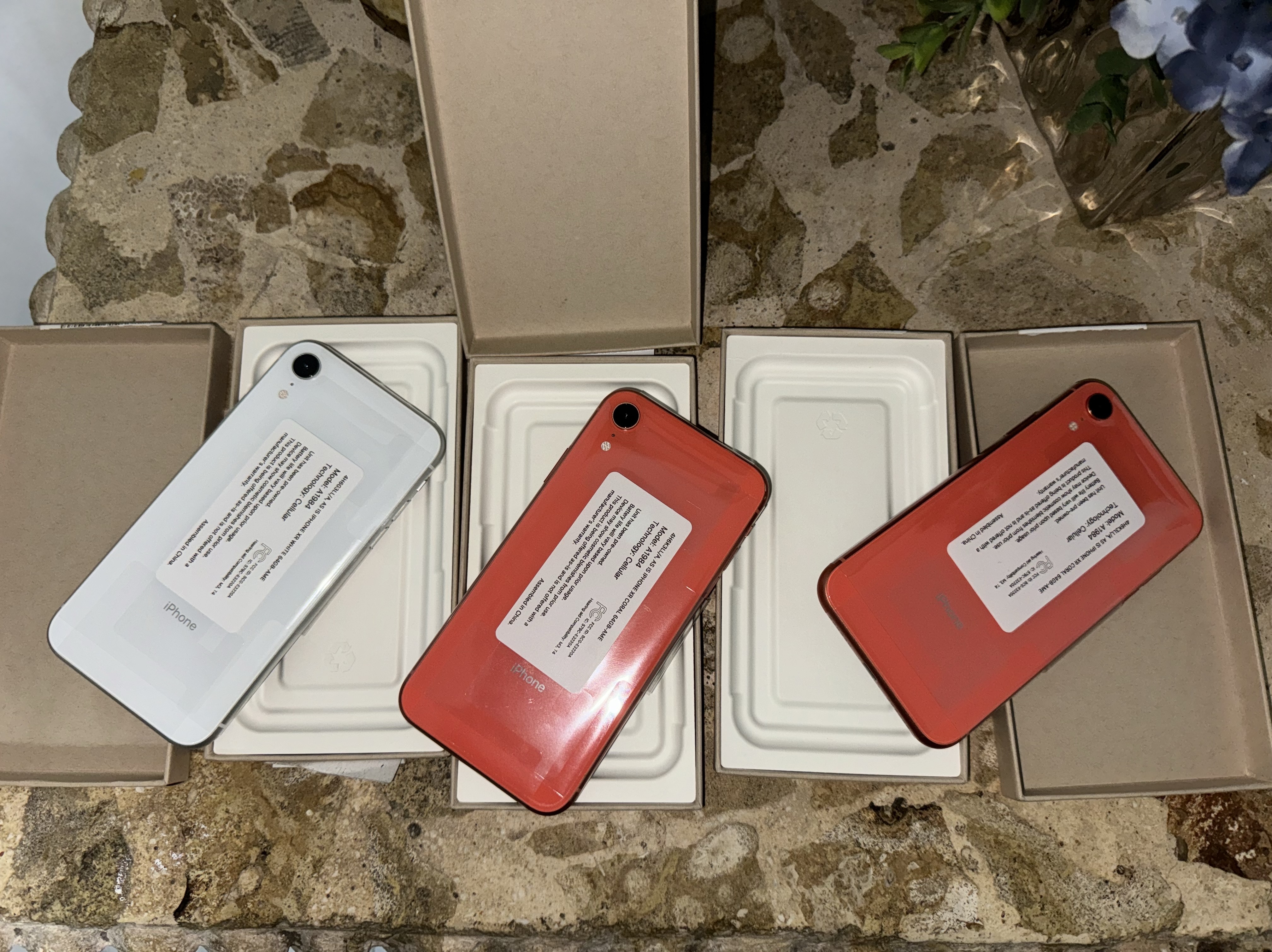 celulares y tabletas - iPhone XR de 64gb factory  1