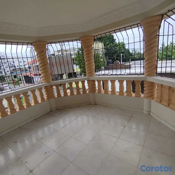 casas - TU PRÓXIMO HOGAR TE ESPERA EN FERNÁNDEZ ORIENTAL,  5