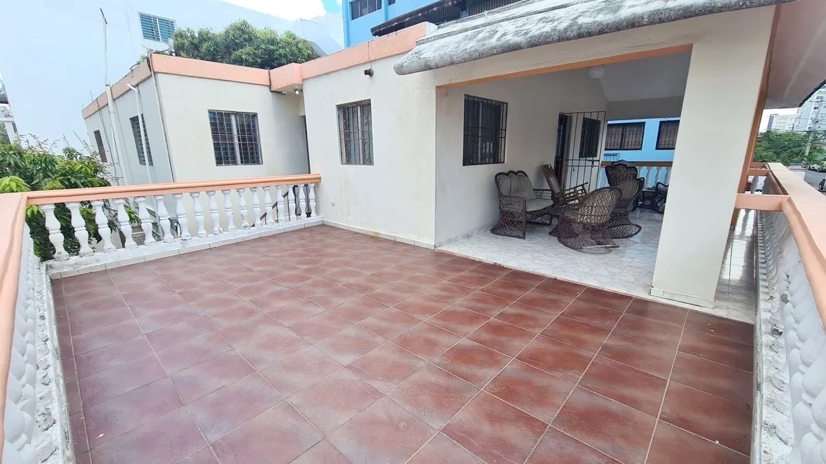 casas - Propiedad comercial en venta  2