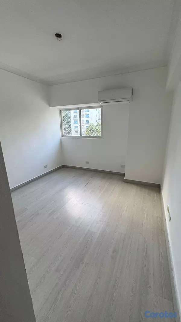 apartamentos - Vendo Apartamento en Evaristo Morales  3