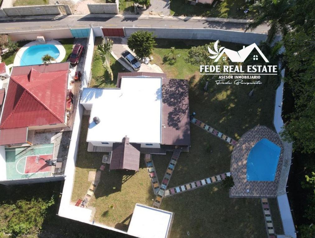 casas vacacionales y villas - Villa Amueblada 3 Habitaciones, Piscina y Gazebo - Limón, Las Terrenas 0