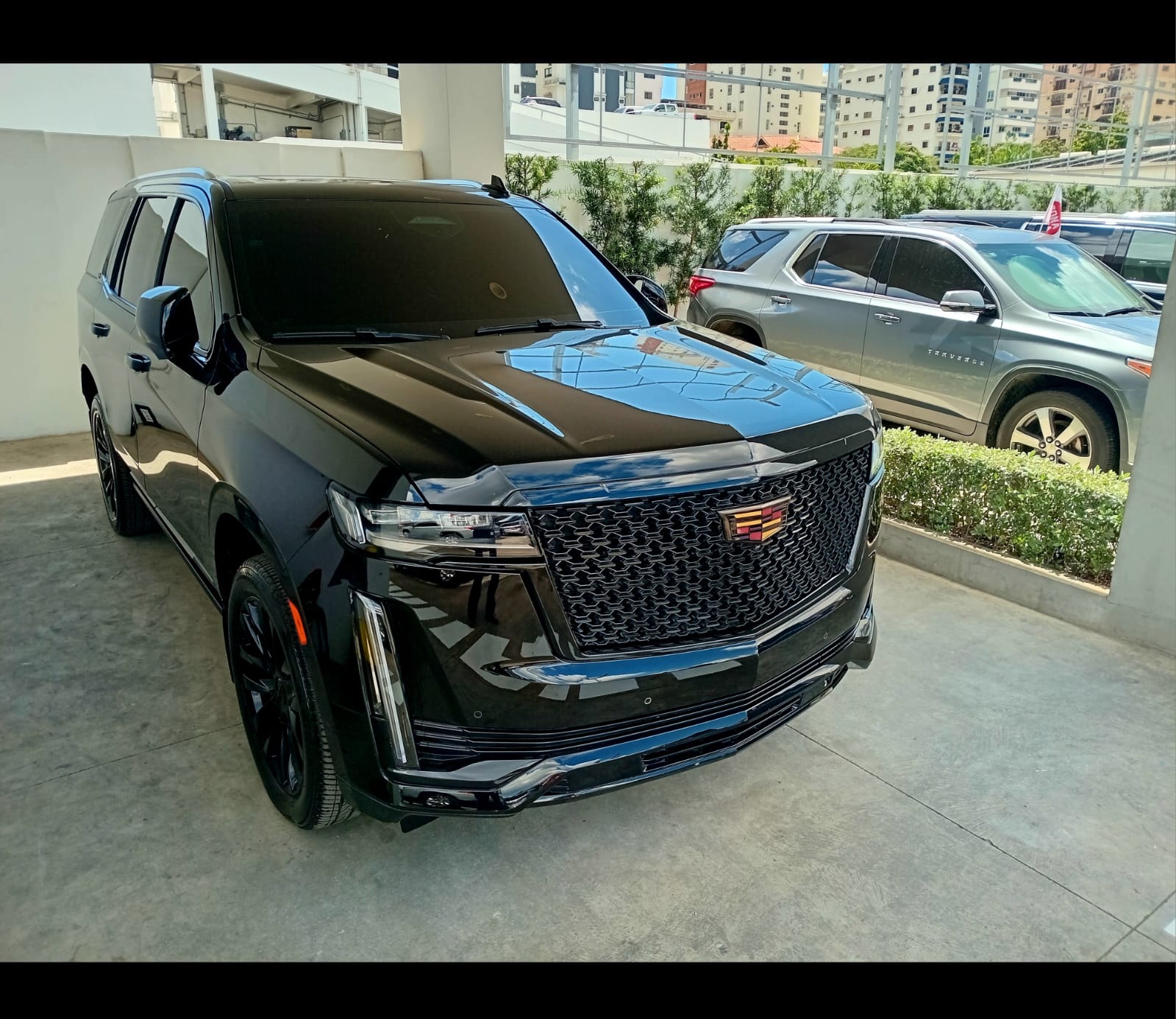 jeepetas y camionetas - Cadillac Escalade Premium Luxury 2023 0