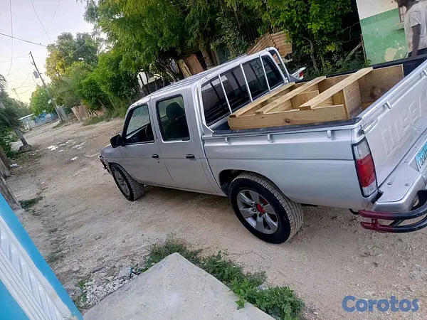 jeepetas y camionetas - Nissan, 400 3
