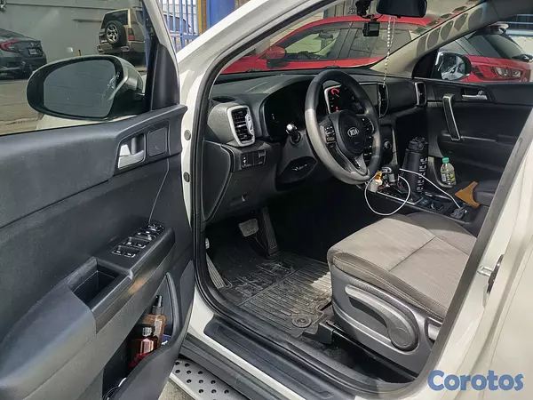 jeepetas y camionetas - KIA SPORTAGE 2017 COMO NUEVA 7