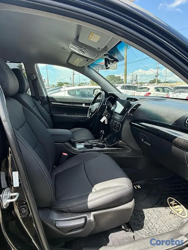 jeepetas y camionetas - Kia Sorento 2014 10