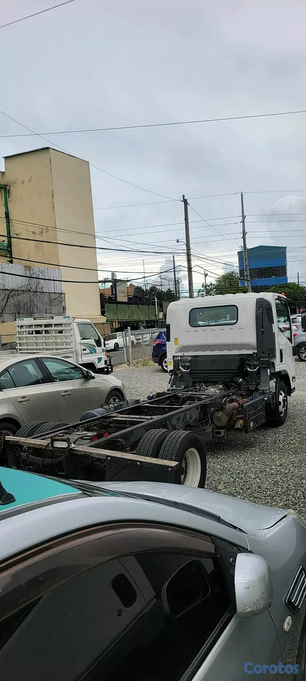camiones y vehiculos pesados - CAMION CHASIS ISUZU 2019 7