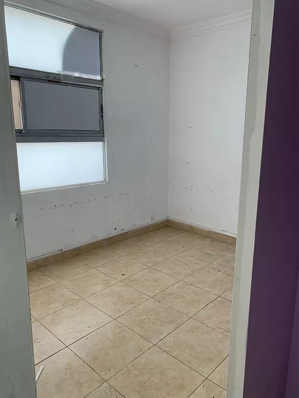 oficinas y locales comerciales - Local céntrico en Naco 3