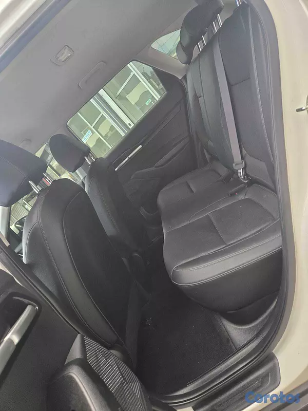 jeepetas y camionetas - KIA SELTOS 2022 BLANCO DIESEL 9