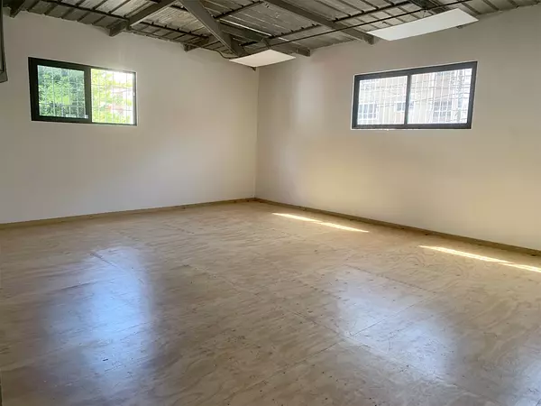 casas - Casa con fines comerciales 800m 2