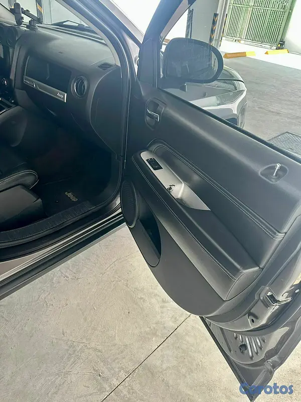 jeepetas y camionetas - JEEP COMPASS  2016 5