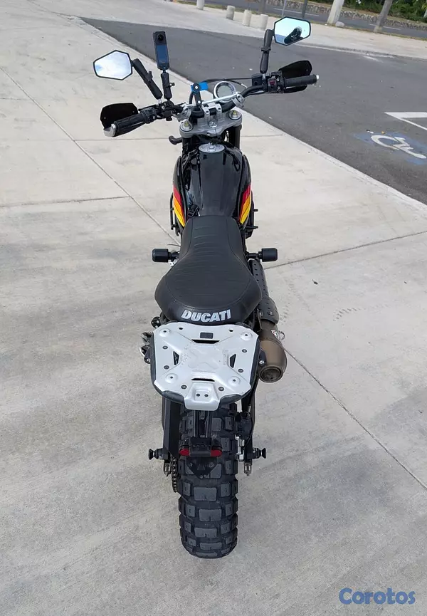 motores y pasolas - Unica en el país: Ducati Scrambler Desert Sled Bla 2