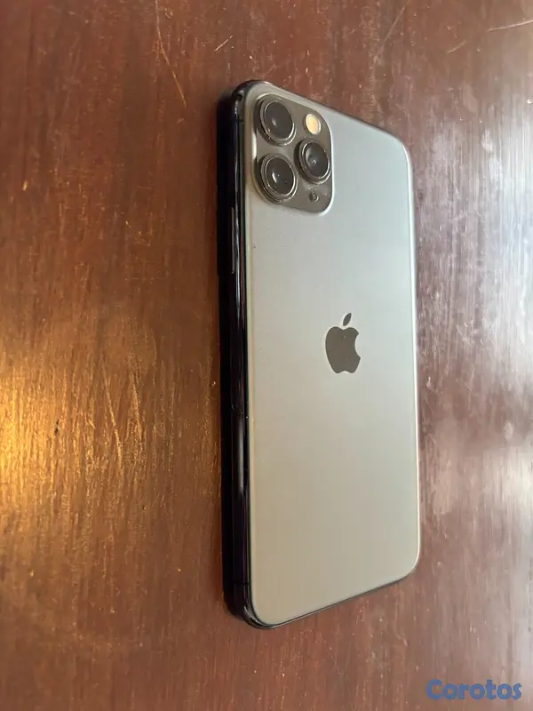 celulares y tabletas - Iphone 11 pro de 64 GBs 4