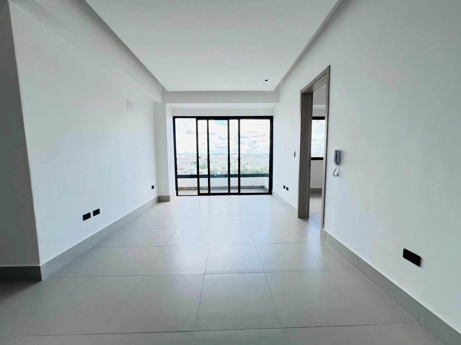 apartamentos - 𝙀𝙫𝙖𝙧𝙞𝙨𝙩𝙤 𝙈𝙤𝙧𝙖𝙡𝙚𝙨 una hab 1.5 baños  4