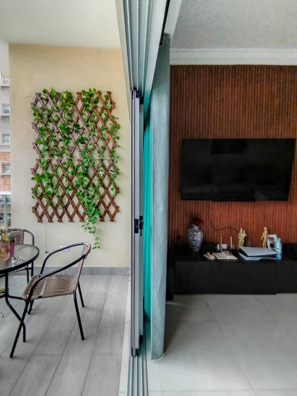 apartamentos - VENDO APARTAMENTO CONBALCON DESPEJADO EN CACICAZGO 4