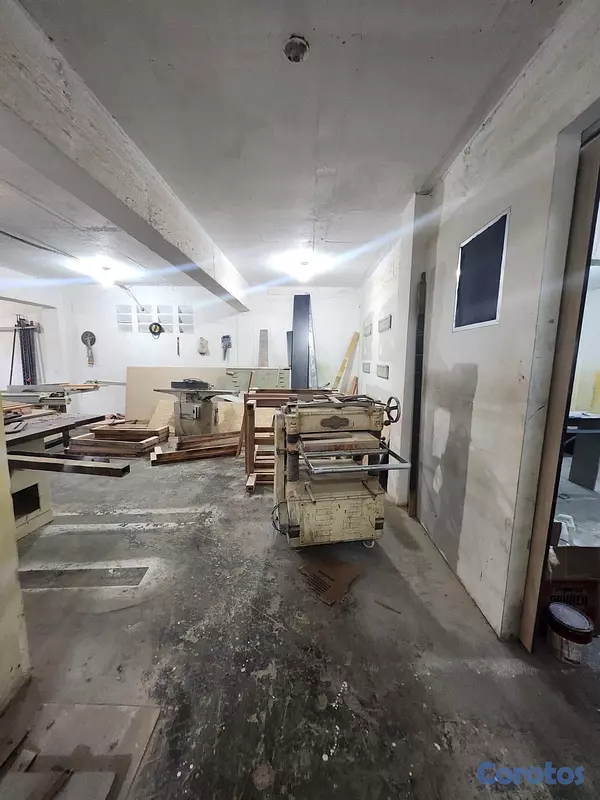 oficinas y locales comerciales - nave manoguayavo vendo de dos niveles 442 mtrs  7
