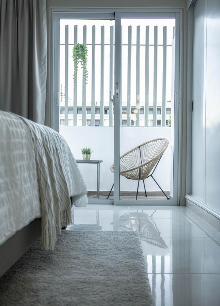 apartamentos - Sin Intermediarios rento apto terraza privada y balcón en la habitación.