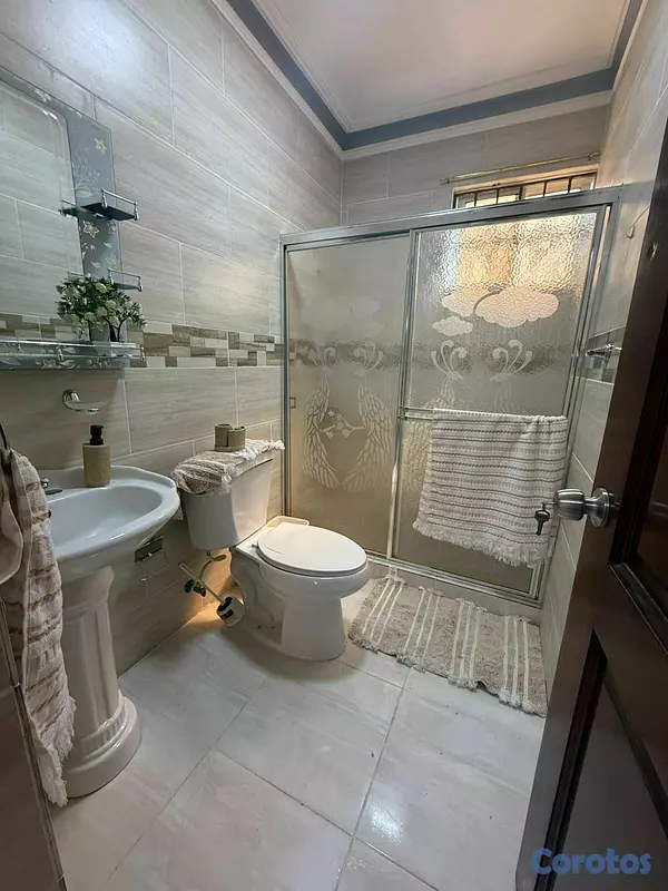 casas -  CASA EN VENTA - SANTIAGO. 3