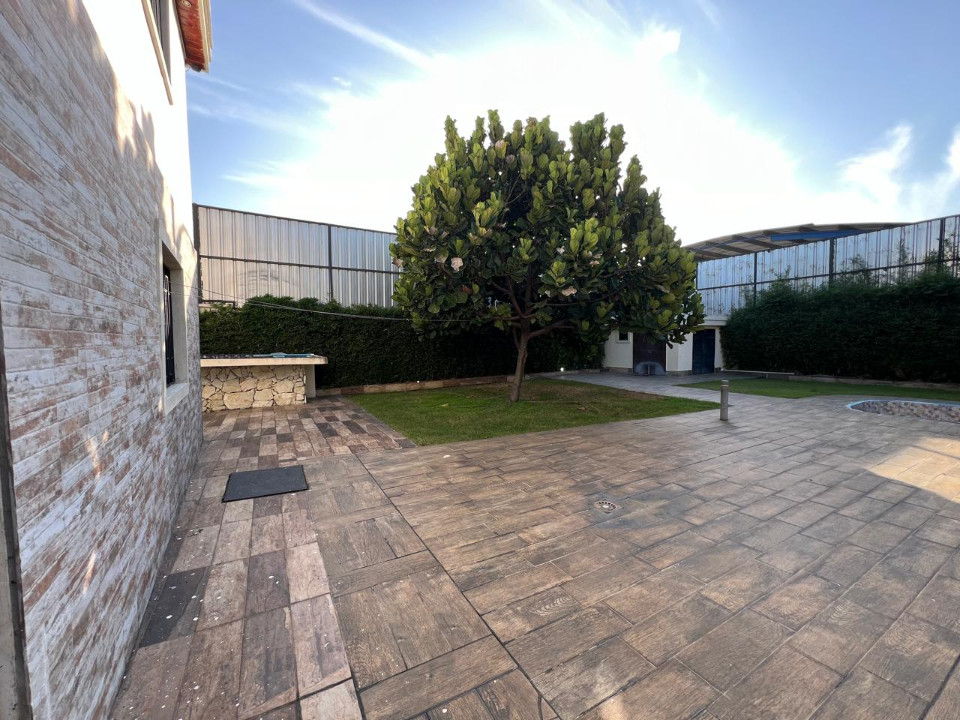 casas - Casa en venta con piscina en Bonao 2