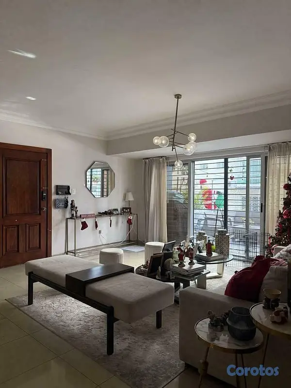 apartamentos - Venta | 2do nivel con terraza en Evaristo Morales 4