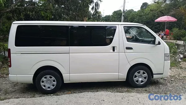 otros vehiculos - Toyota Hiace, oferta 2