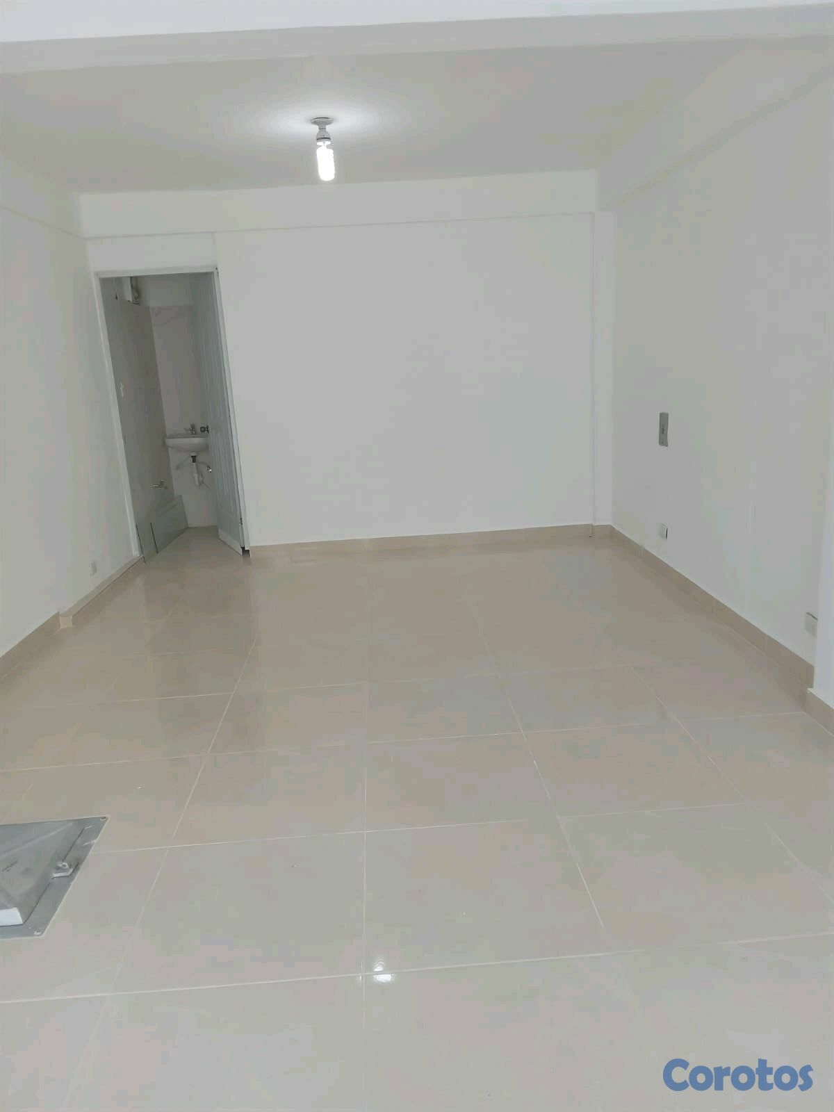 oficinas y locales comerciales - Local comercial en Alquiler en Buenos Aires de Herrera 1