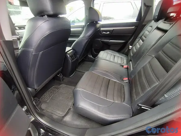 jeepetas y camionetas - 2020 Honda CRV Clean Carfax  4