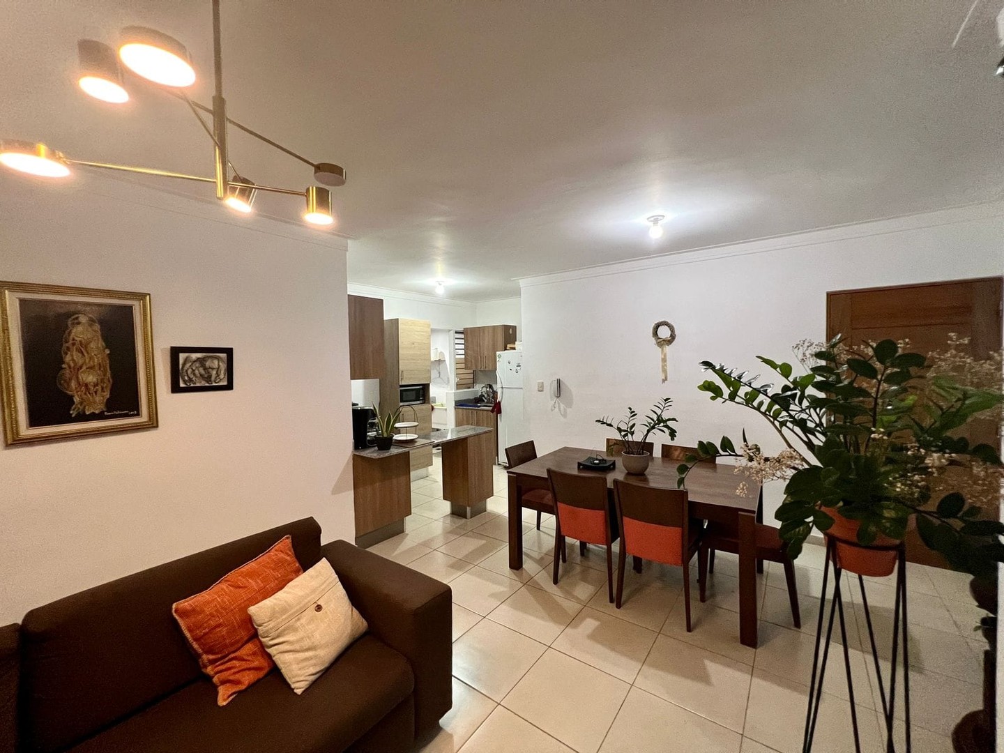 apartamentos - Se vende apartamento en Altos de Arroyo Hondo 0