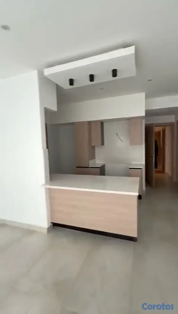 apartamentos - Apartamento en alquiler en Evaristo Morales 
 2