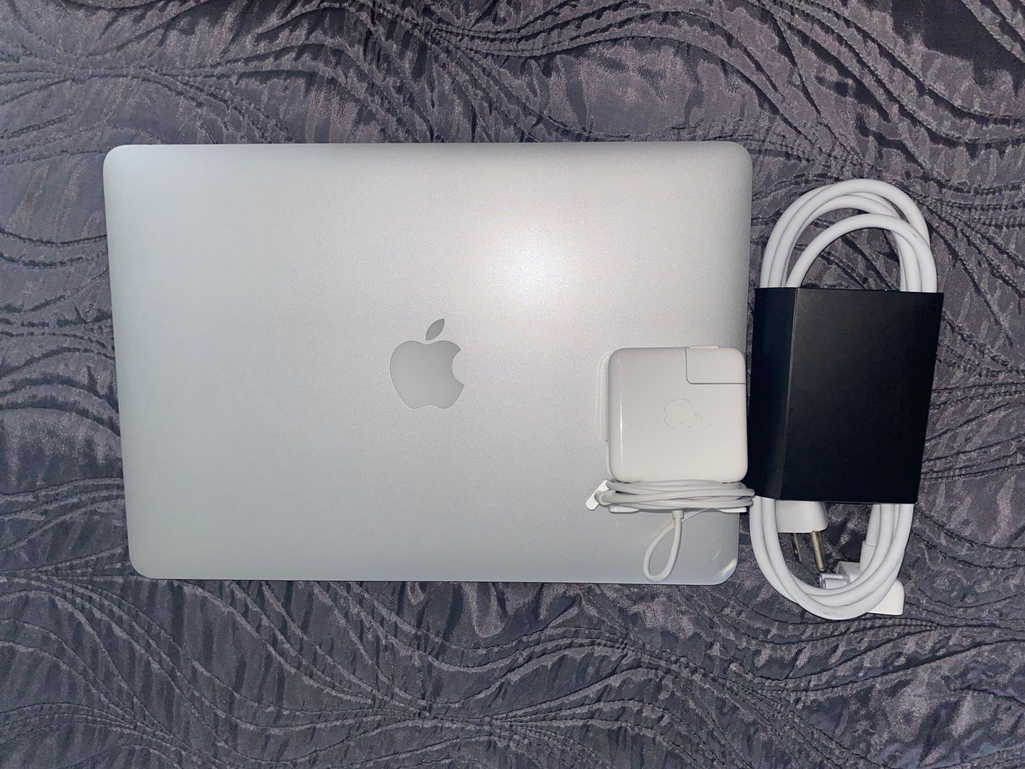 computadoras y laptops - MacBook Air 2017-EXCELENTE ESTADO DE OPORTUNIDAD 0