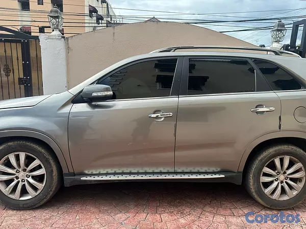 jeepetas y camionetas - VENDO KIA SORENTO 2013, FULL 2