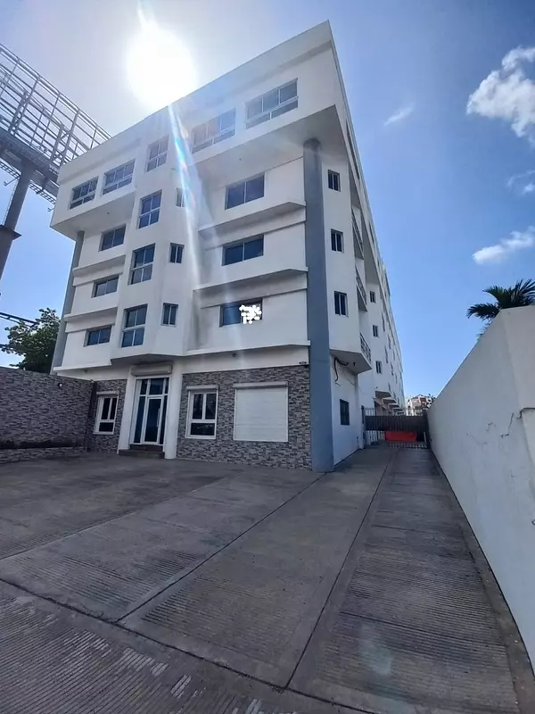 apartamentos - SIN INTERMEDIARIO VENDO EDIFICIO EN EL DISTRITO NACIONAL ESCRIBENOS MAS INF 2