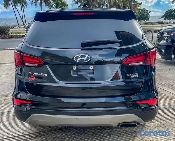 jeepetas y camionetas - Hyundai Santa Fe 2017 5