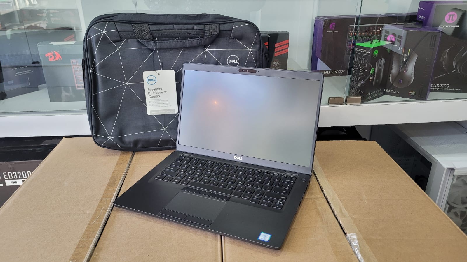 computadoras y laptops - DELL Latitude 5400 I5-8265U BULTO GRATIS 0