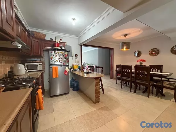apartamentos - vendo pis 4 mirador norte tres habitaciones 2.5 baños dos parqueos balcón servi 3