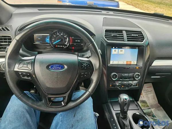 jeepetas y camionetas - Ford Explorer xlt 2019 9