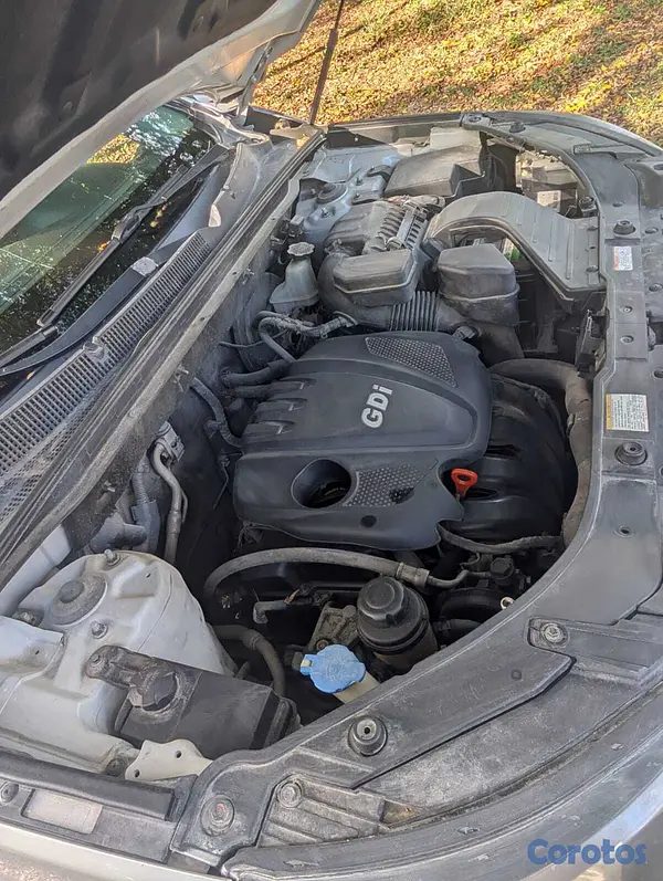 jeepetas y camionetas - Venta de kia sorento 2012 4x4 4
