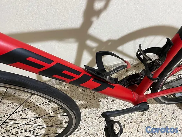 bicicletas y accesorios - Bicicleta Felt FR30  RD$ 45,000 7