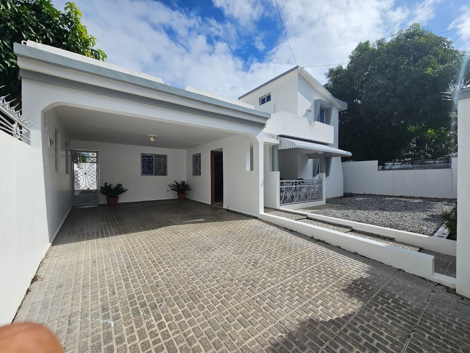 casas - Casa en Venta en San Francisco de Macorís Macoris – Urb. Piantini 9