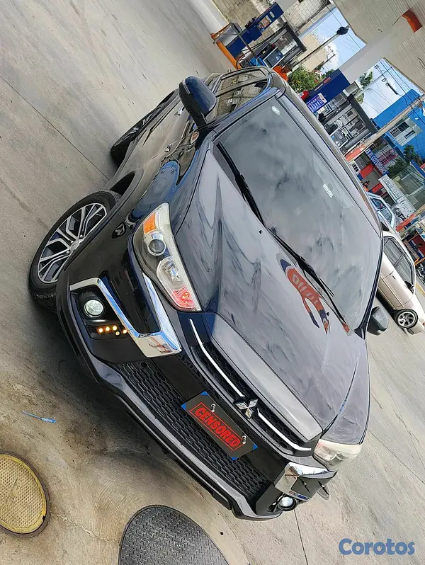 jeepetas y camionetas - Mitsubishi Outlander 4