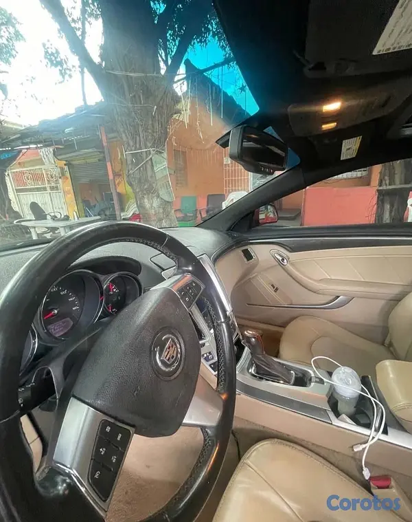 carros - único carro en Santo Domingo este modelo es único  solo hay este modelo  en RD  4