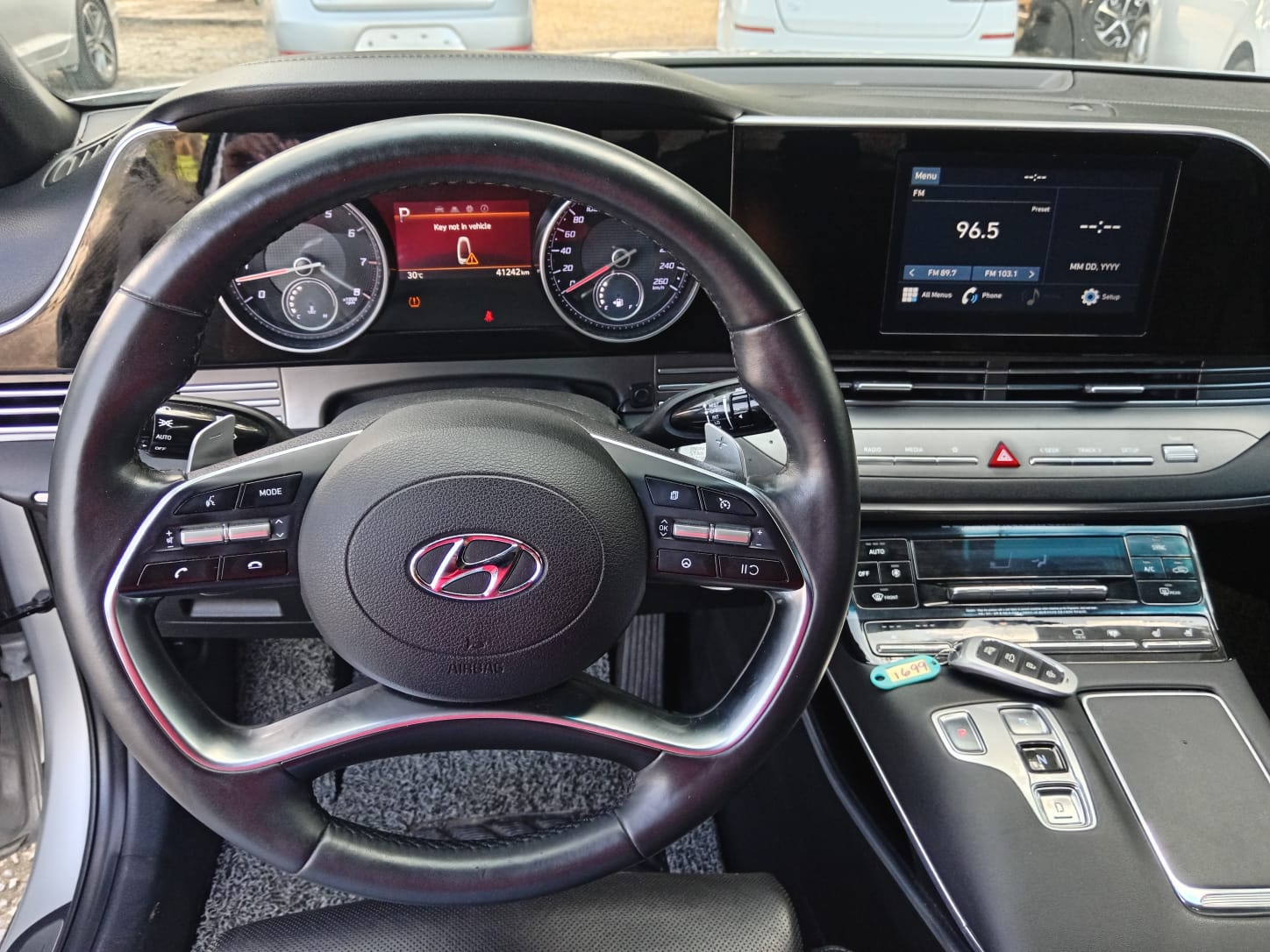 carros - HYUNDAI GRANDEUR 2020 GRIS 6
