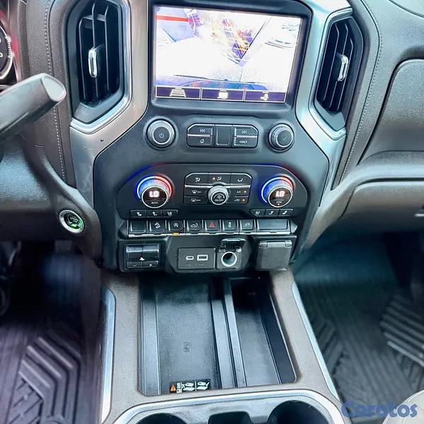 jeepetas y camionetas - CHEVROLET SILVERADO LTZ DURAMAX 4x4 2020 9