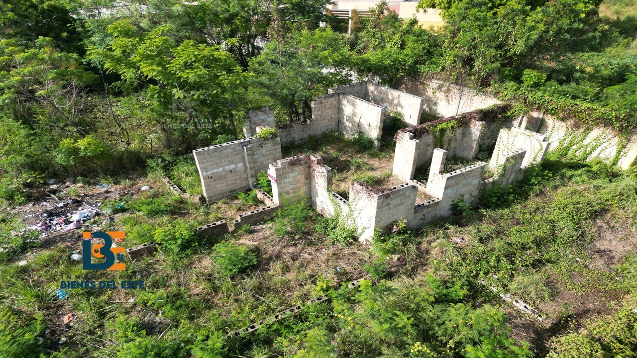 casas - SE VENDE CASA EN CONSTRUCCION de Oportunidad, SPM. 2