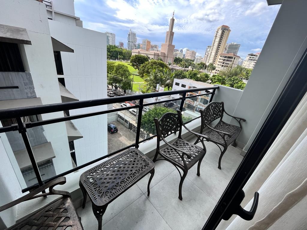 apartamentos - Preciso apartamento moderno, amueblado de 2h en la esperilla. 3